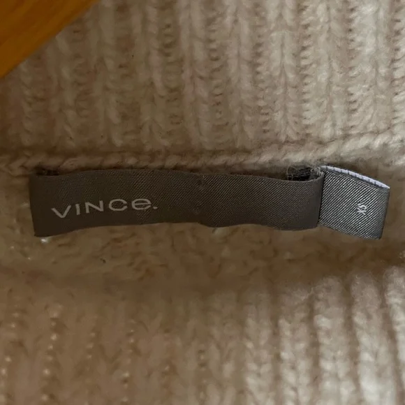 Lovely Vince Oatmeal Knit Sweater - Picture 3 of 5
